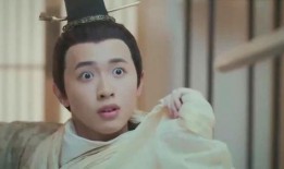 皇上吃赏赐瓜视频,宫廷生活尽显奢华