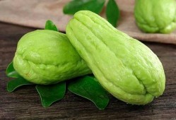 汉中南郑吃瓜,瓜果飘香，品味夏日清凉