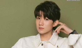 王源吃瓜假瓜图片,假瓜事件引发网友热议