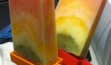 吃哈密瓜冰棍,哈密瓜冰棍，清凉一夏的甜蜜享受