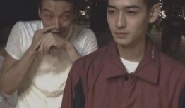 网友吃瓜头像男生,揭秘网友吃瓜头像背后的男生故事